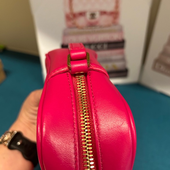 Bundle-Saint Laurent Pink Crossbody Chevron Leather Bag and Wallet - COA INLUDED - Picture 8 of 16